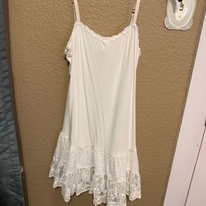 Under Shirt slip w/lace ruffles